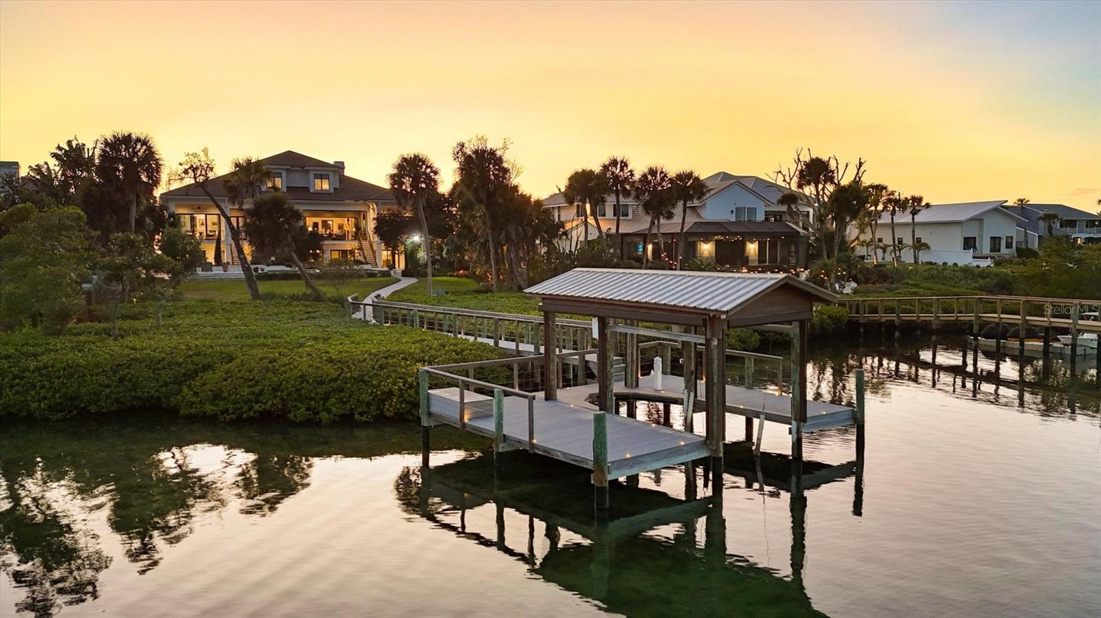 CASEY KEY - Residential