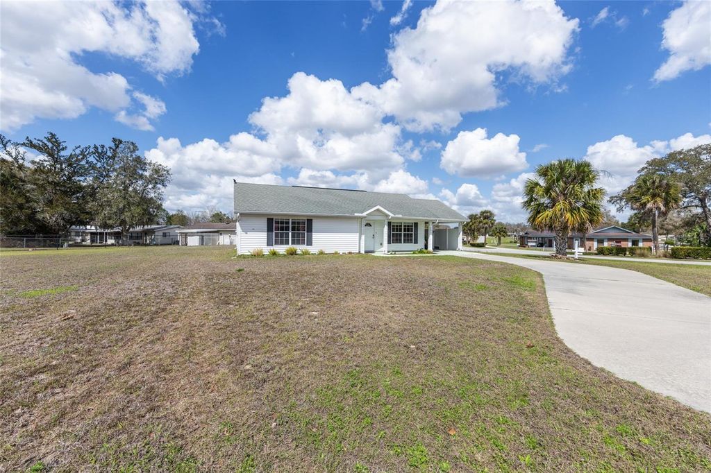 Photo of 8873 SW 104th Lane, Ocala, FL 34481 (MLS # OM720372)
