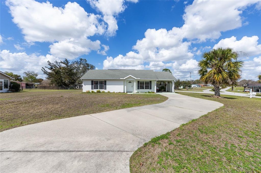 Photo of 8873 SW 104th Lane, Ocala, FL 34481 (MLS # OM720372)