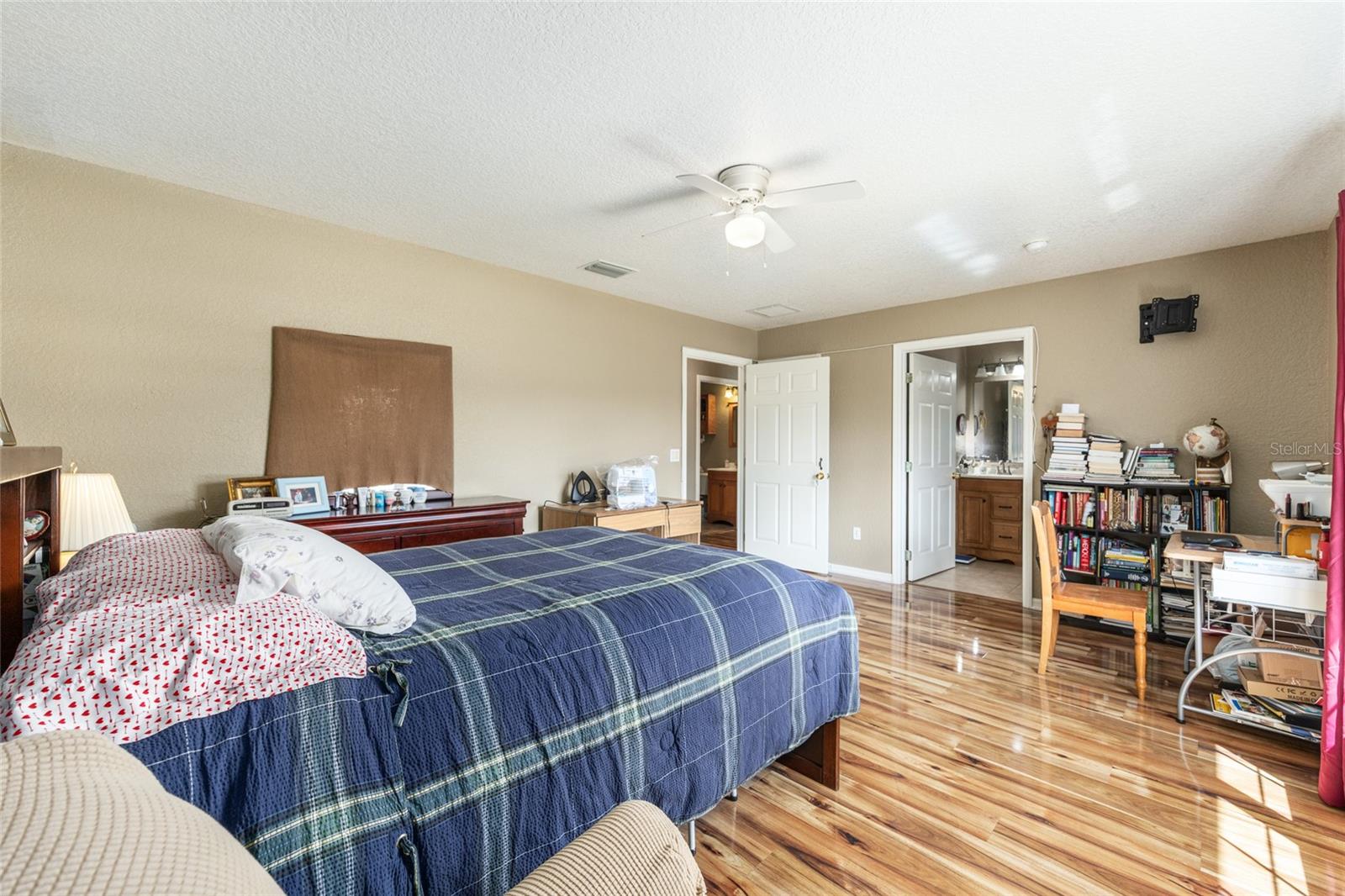 PINE RUN ESTATE - Residential