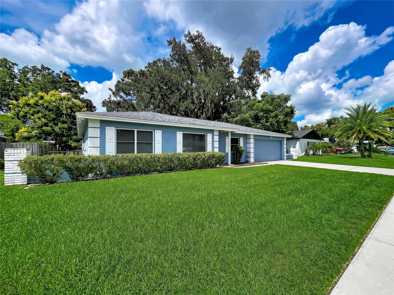 903 TANGELO PLACE PLACE