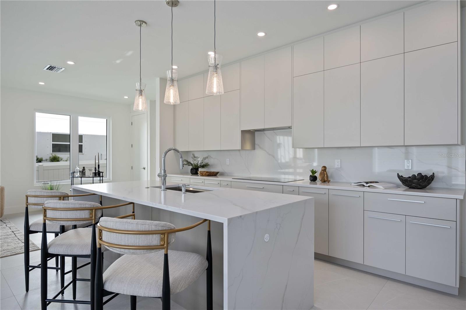 RUSTIC LODGE - Residential