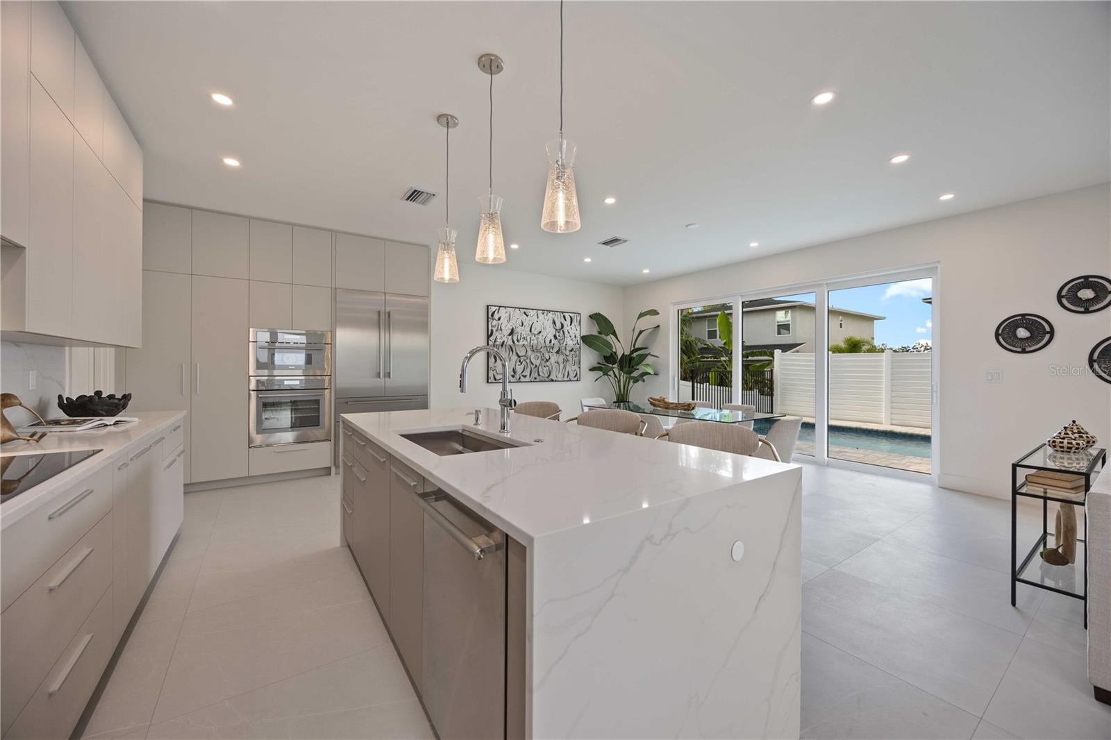 RUSTIC LODGE - Residential