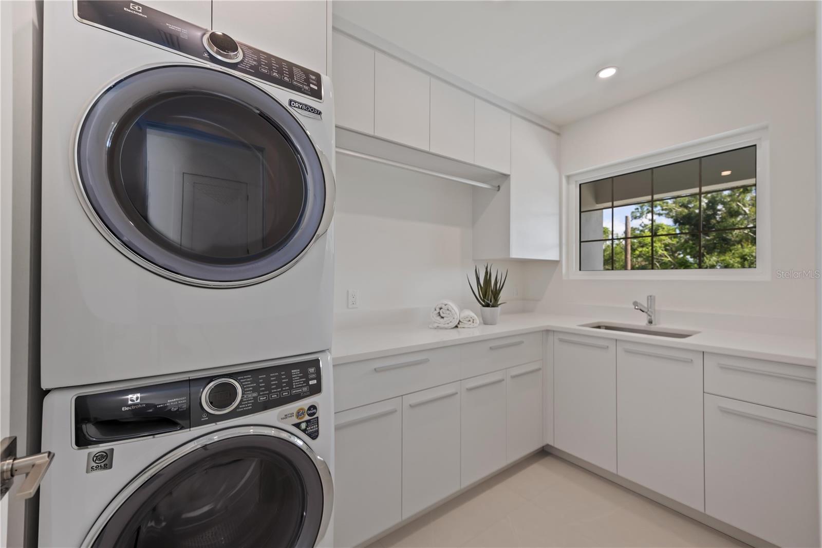 RUSTIC LODGE - Residential