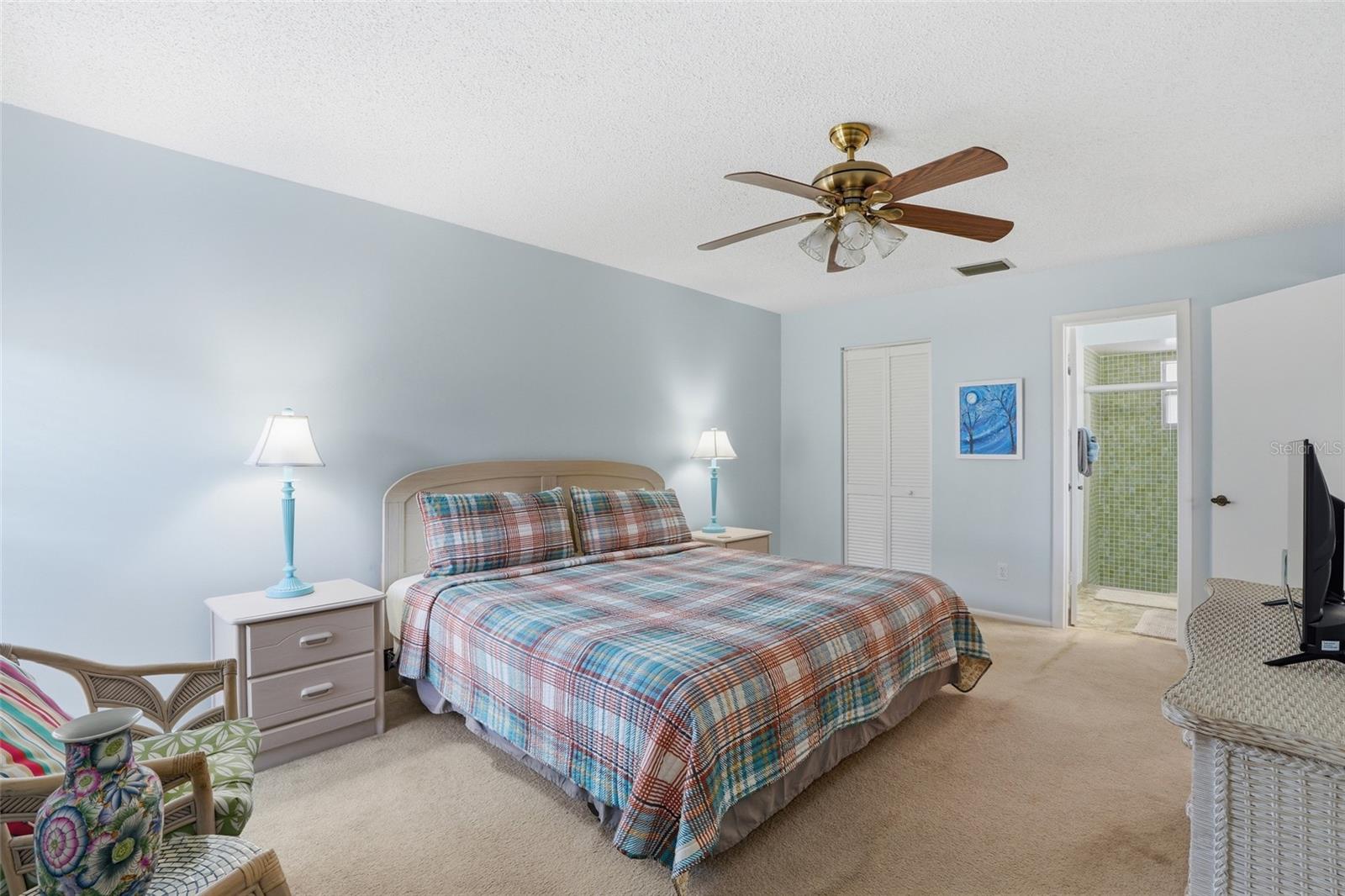 CALOOSA BAYVIEW CONDO PH A - Residential