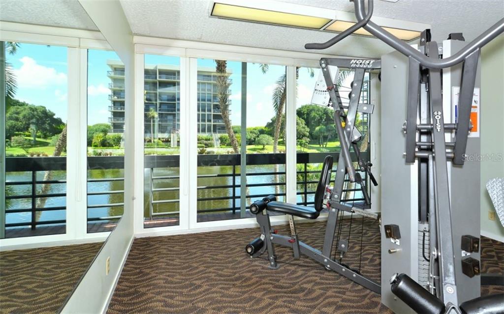 BEACHPLACE I - Residential Lease