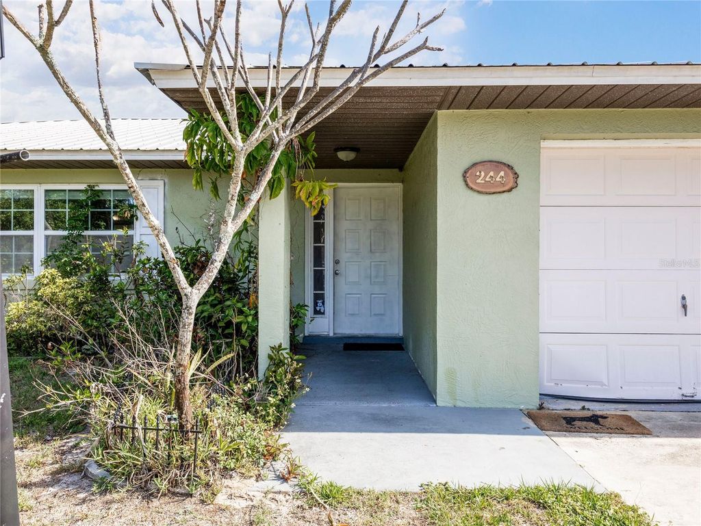 Photo of 244 Vienna Avenue, Lake Placid, FL 33852 (MLS # O6406156)