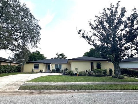 A home in CASSELBERRY