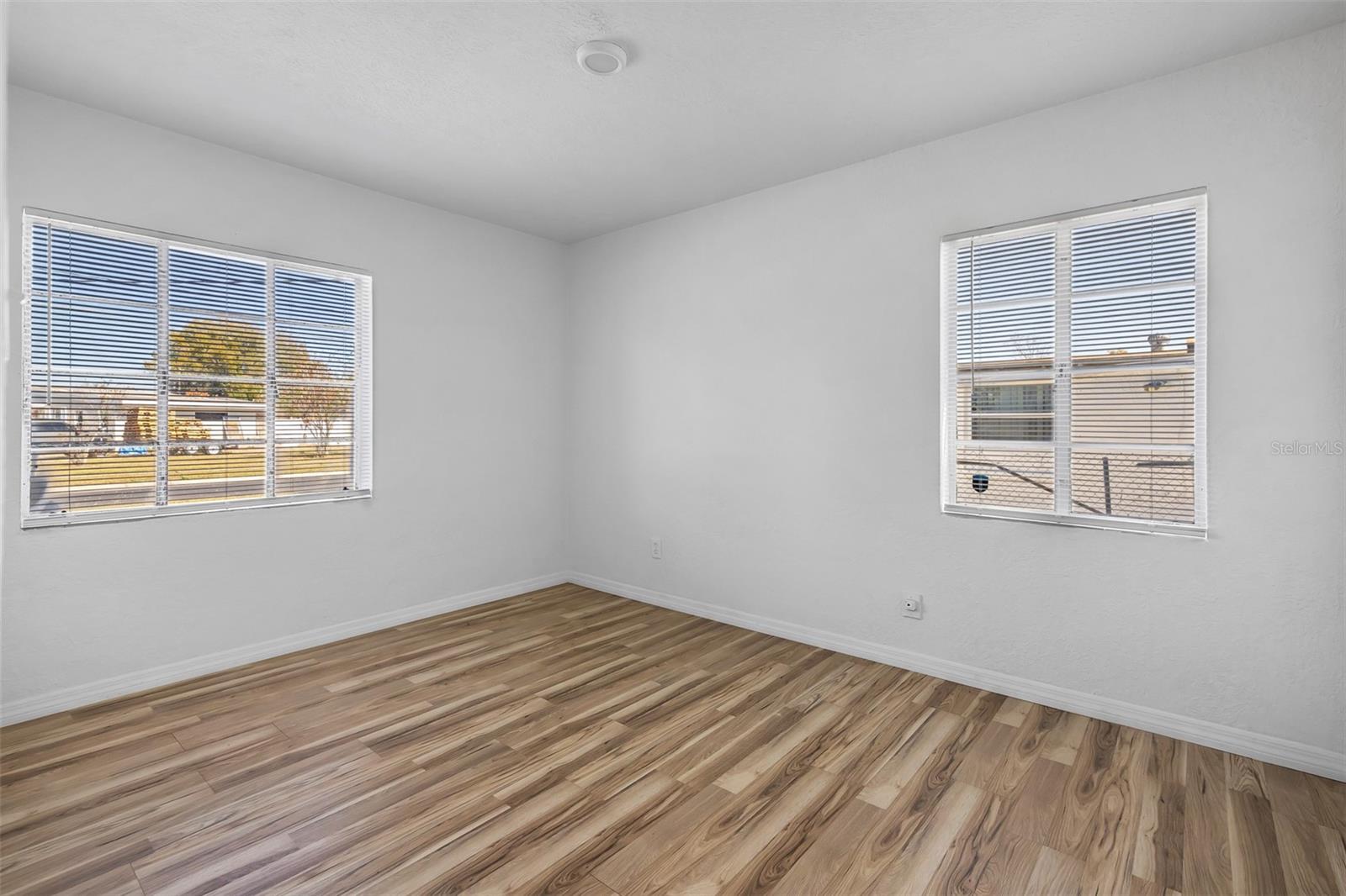 AZALEA PARK SEC 03 - Residential