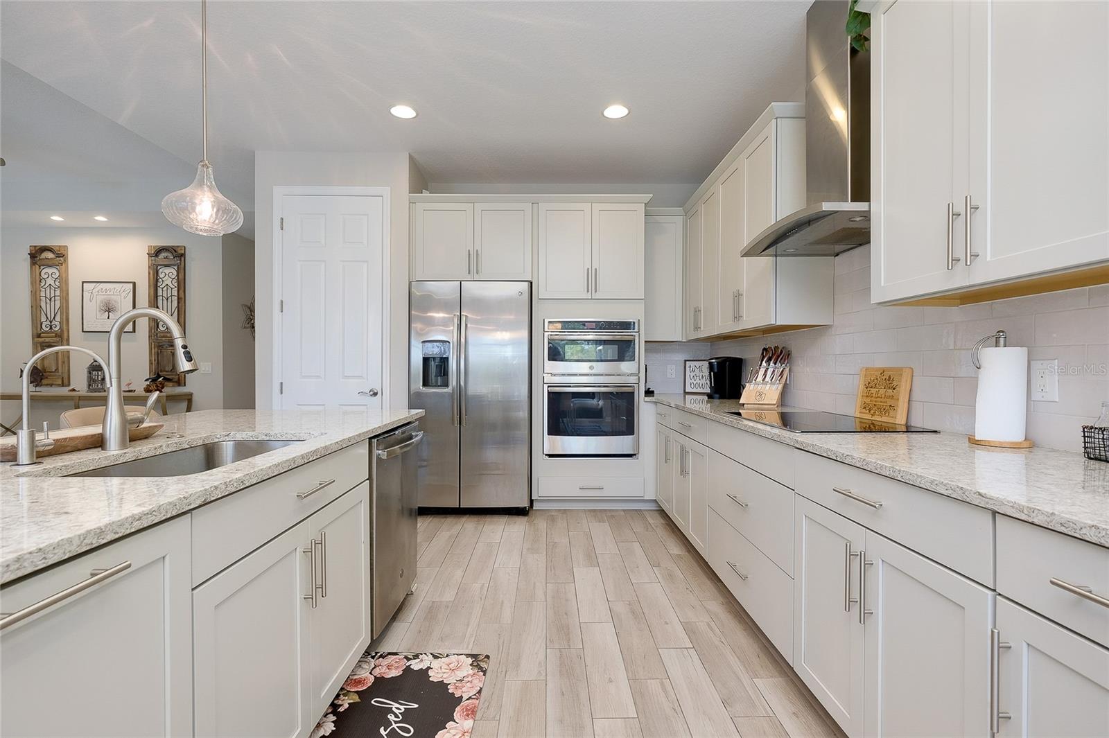 OASIS/WEST VLGS PH 1 - Residential