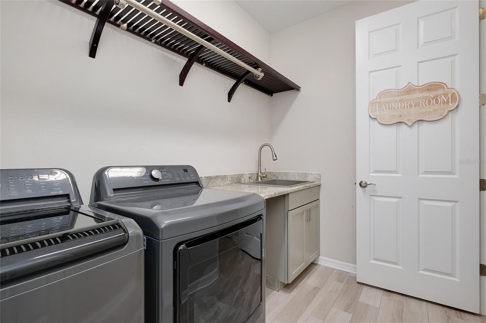 OASIS/WEST VLGS PH 1 - Residential