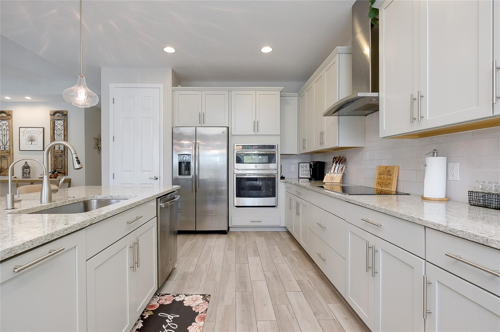 OASIS/WEST VLGS PH 1 - Residential