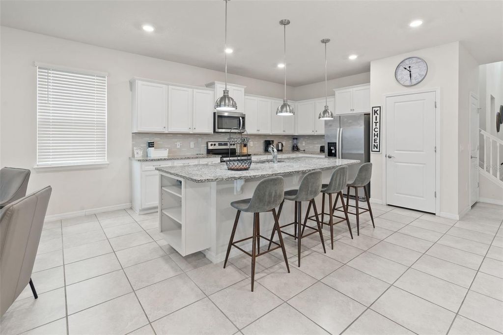 Photo of 2070 Lelani Circle, Davenport, FL 33897 (MLS # O6337999)