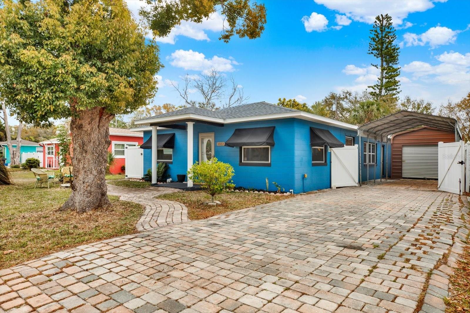 1322 FREEMONT STREET S