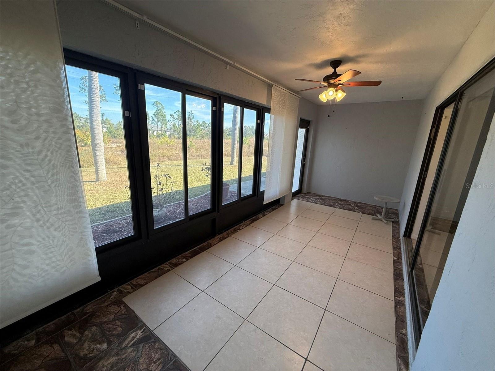 VILLA ESTATE 04 - Residential Lease