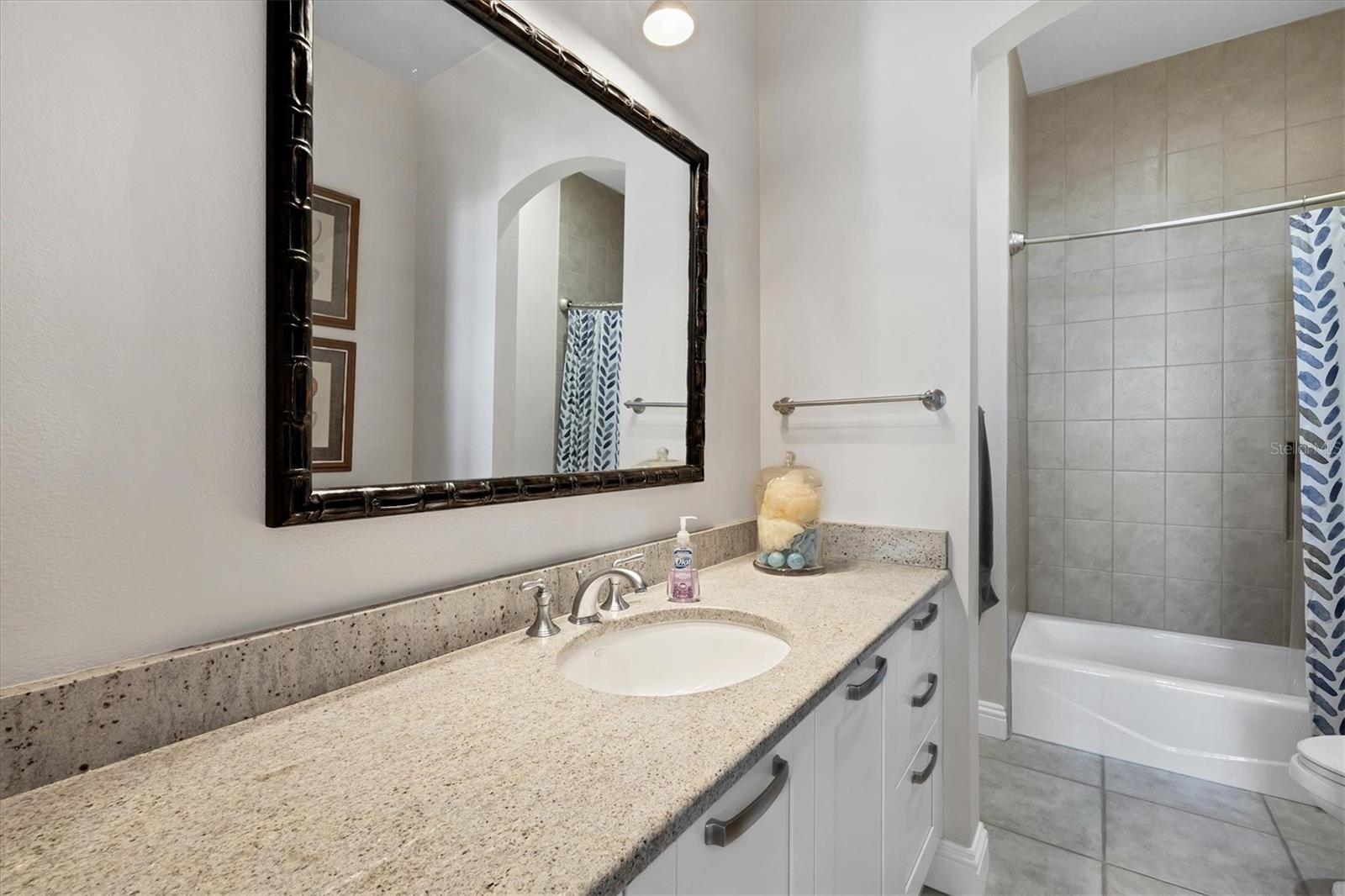 HUDSON CROSSING - Residential