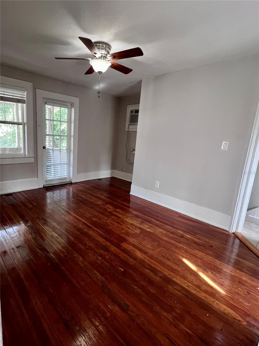 REVISED DANIELS BROS SUB - Residential Lease