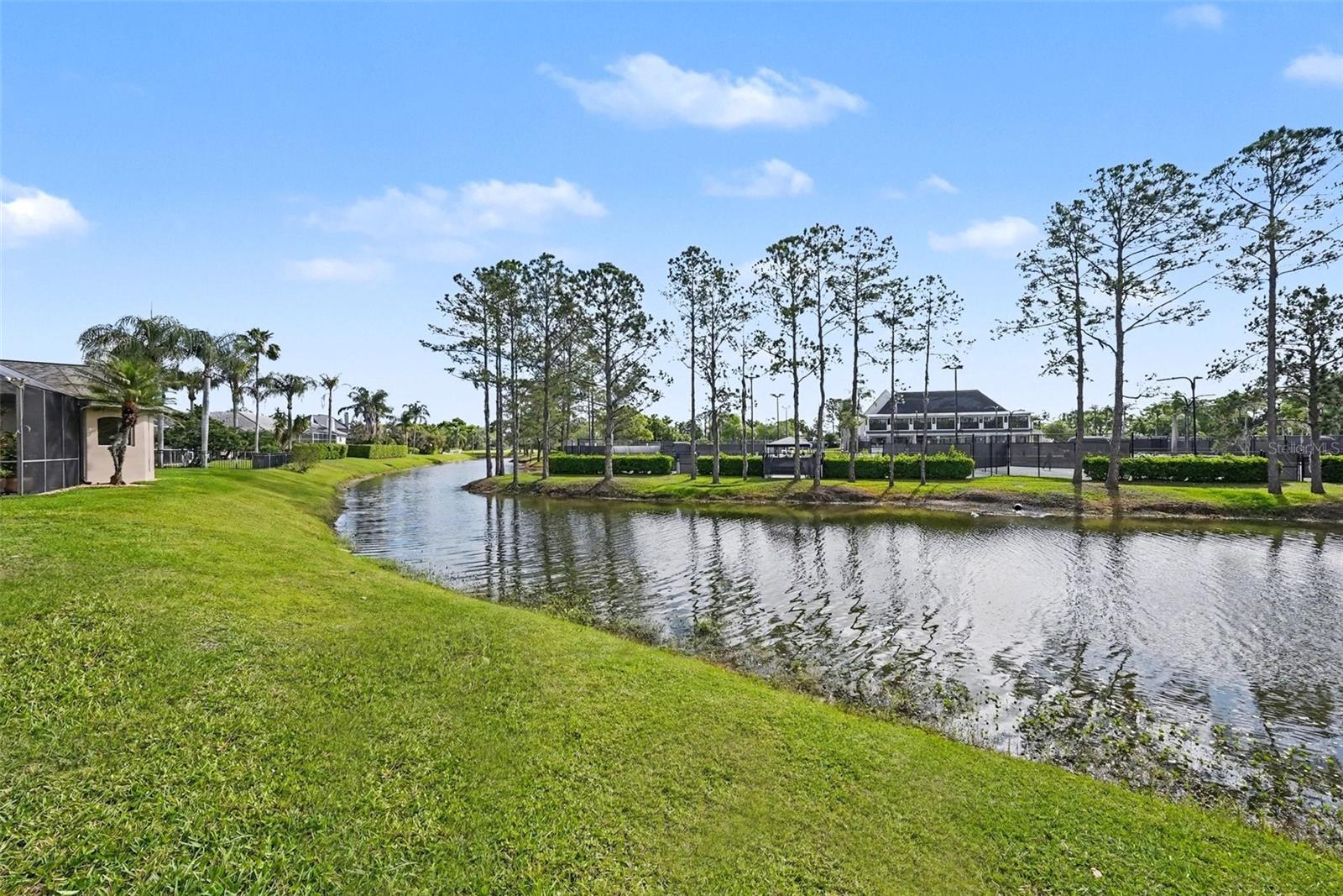 CHEVAL WIMBLEDON VILLAGE - Residential