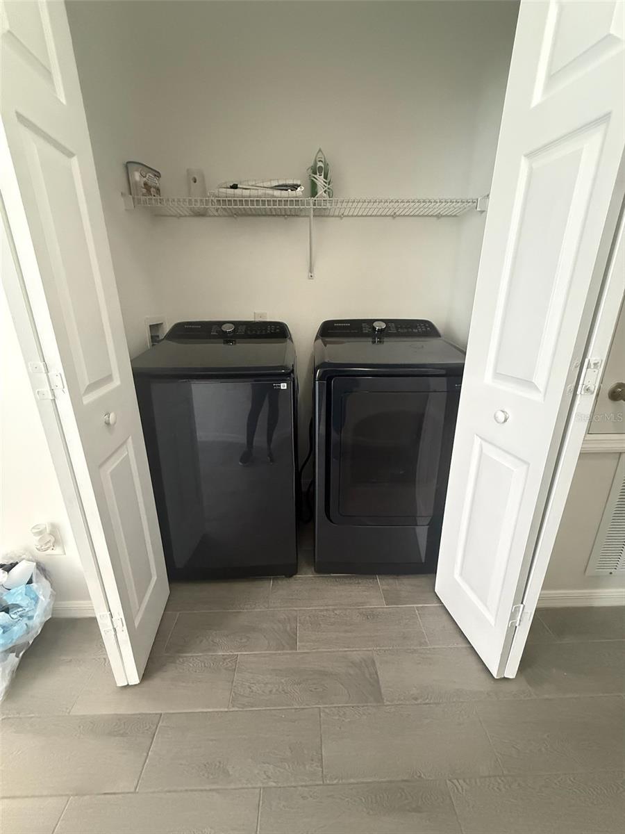 FIESTA KEY PH 1B - Residential Lease