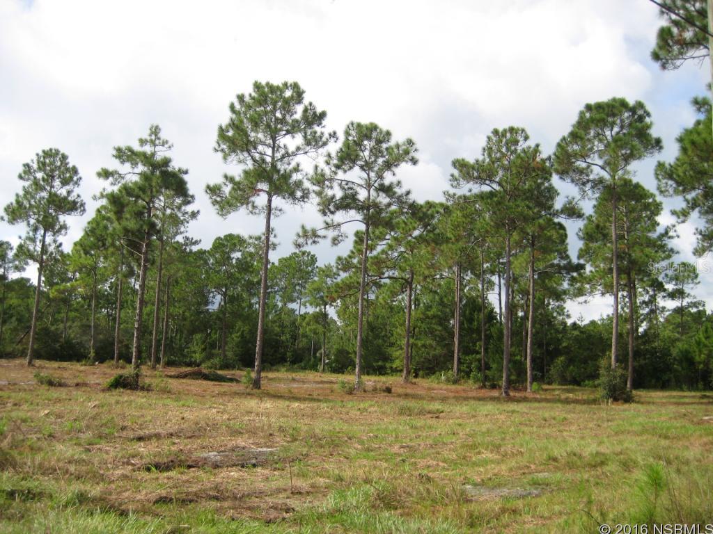 Crestwood Manor - Land