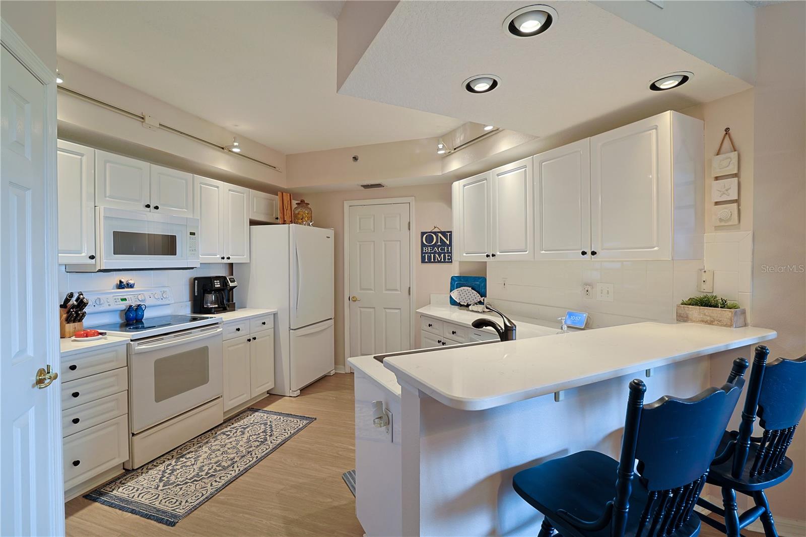 OCEAN WALK CONDO AT NSB BLDG 06 - Residential
