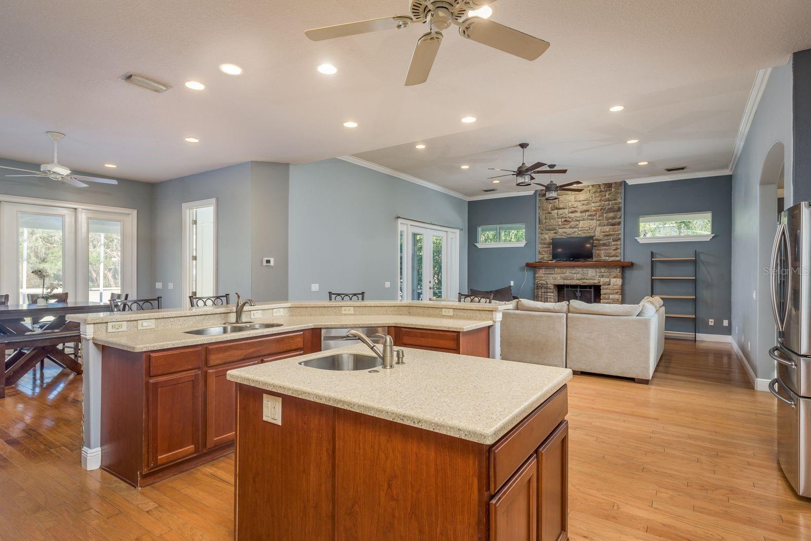 OAK RIDGE - Residential
