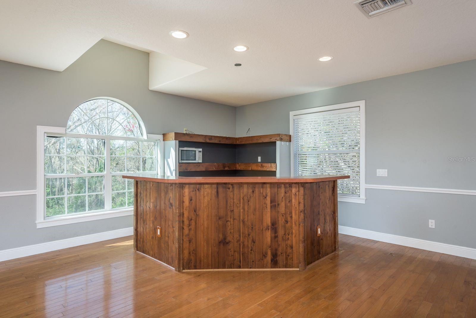 OAK RIDGE - Residential