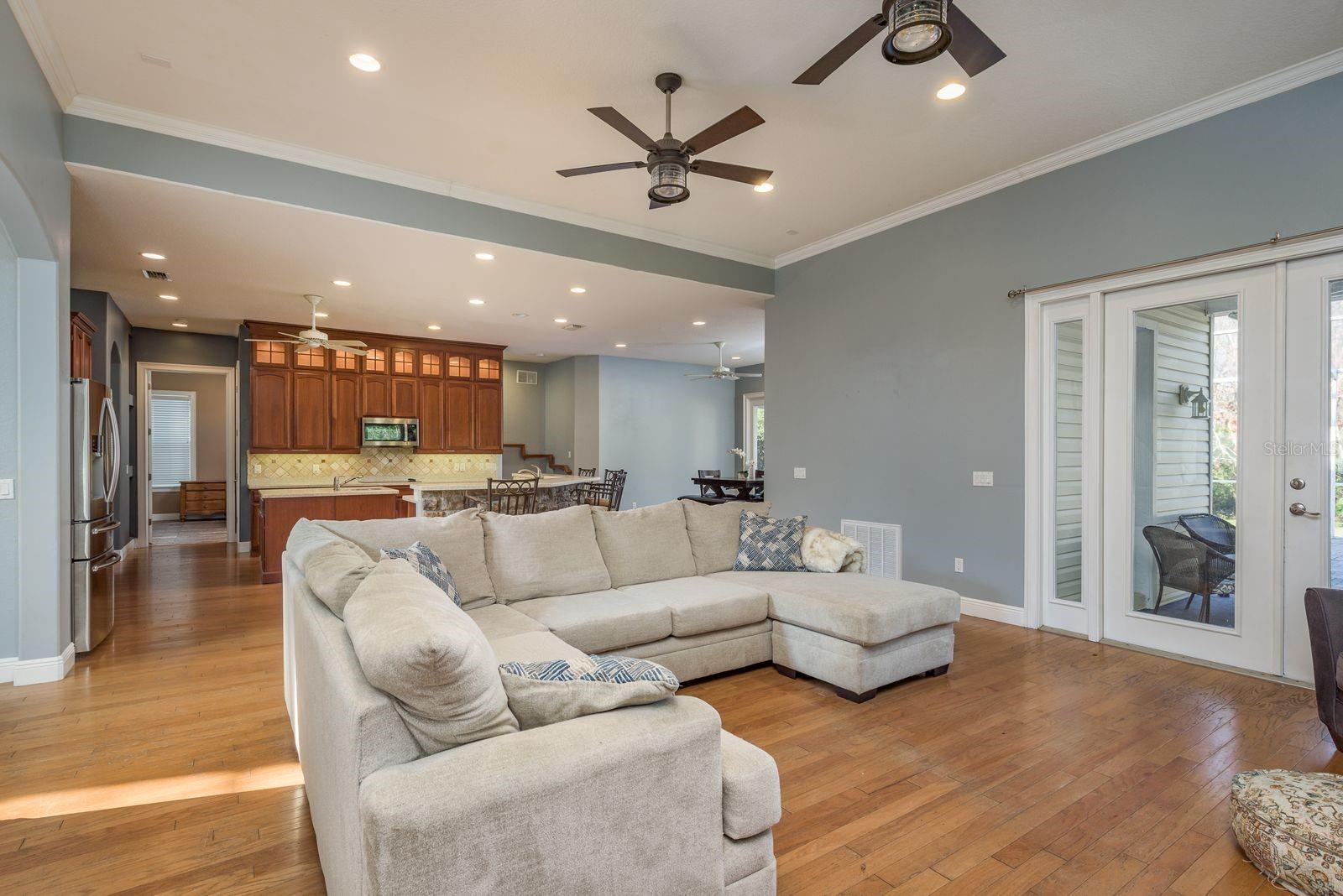 OAK RIDGE - Residential