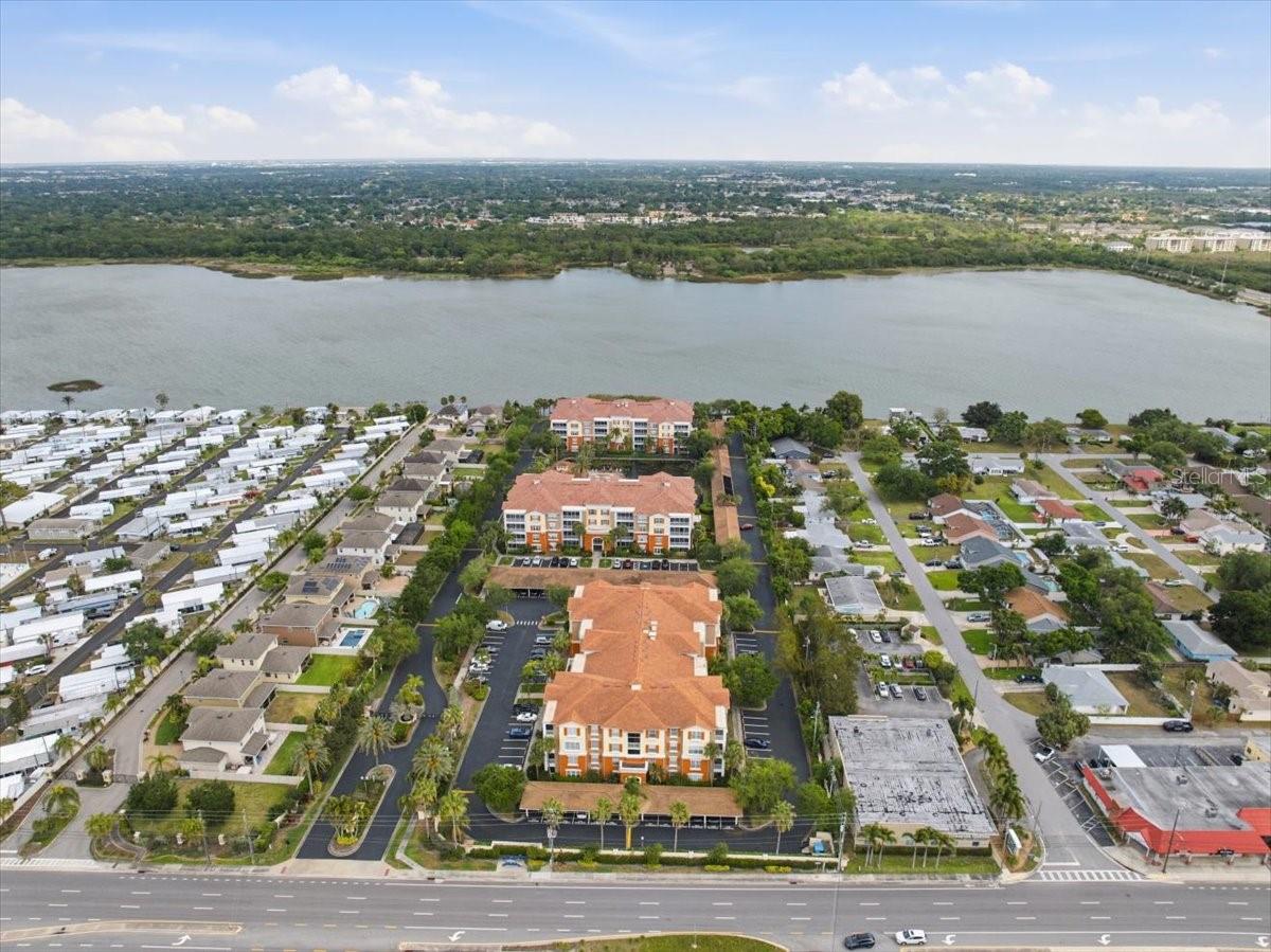 MONTEREY AT LAKE SEMINOLE CONDO - Residential