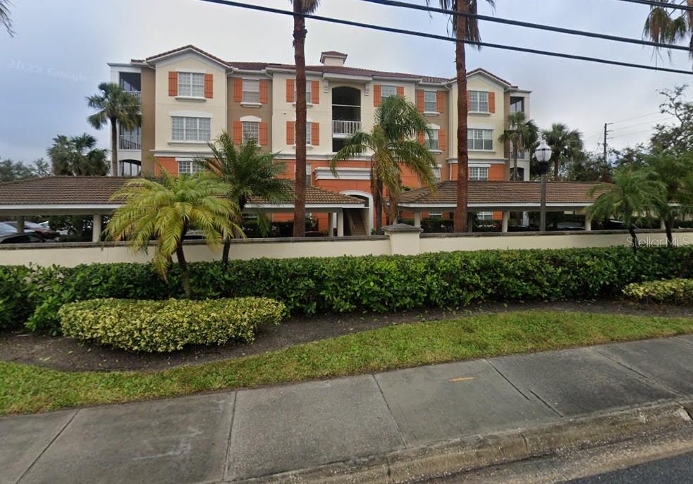 MONTEREY AT LAKE SEMINOLE CONDO - Residential