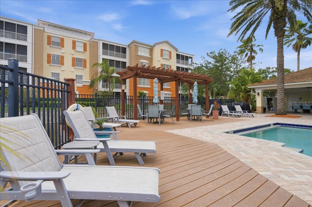 MONTEREY AT LAKE SEMINOLE CONDO - Residential