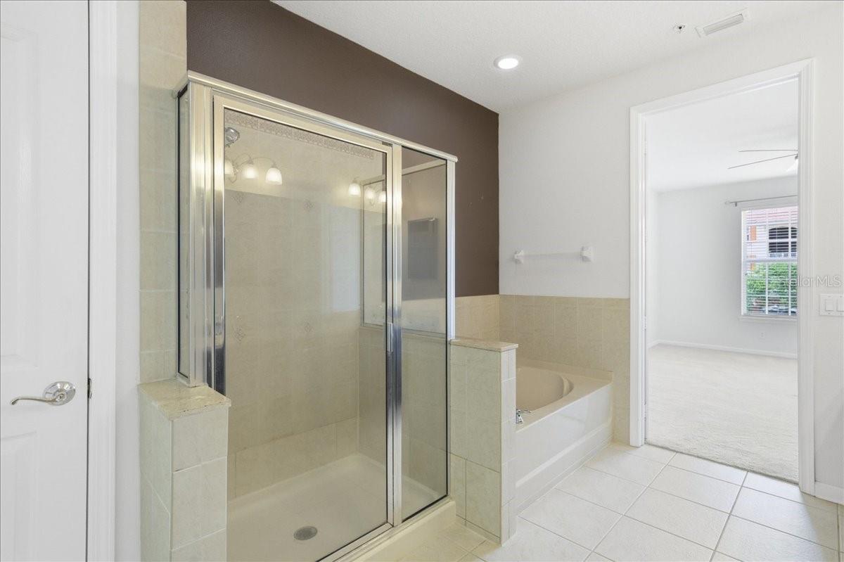 MONTEREY AT LAKE SEMINOLE CONDO - Residential