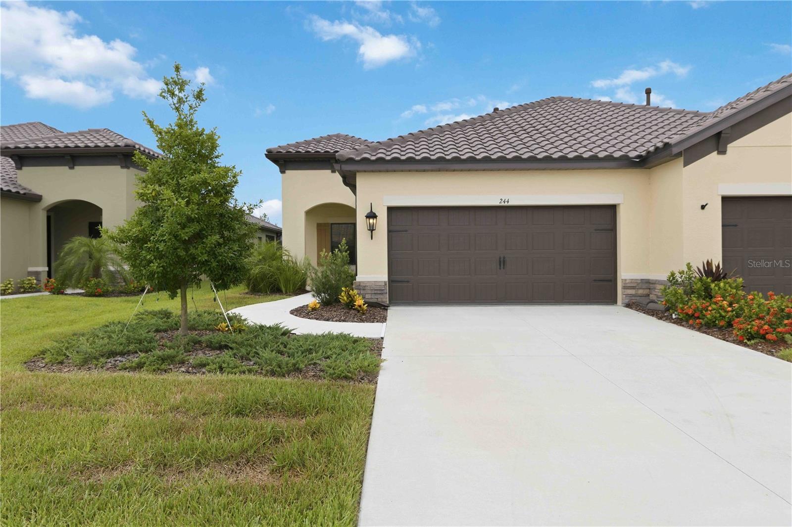 Search Properties for Sale 1 244 ALTAMURA CIRCLE