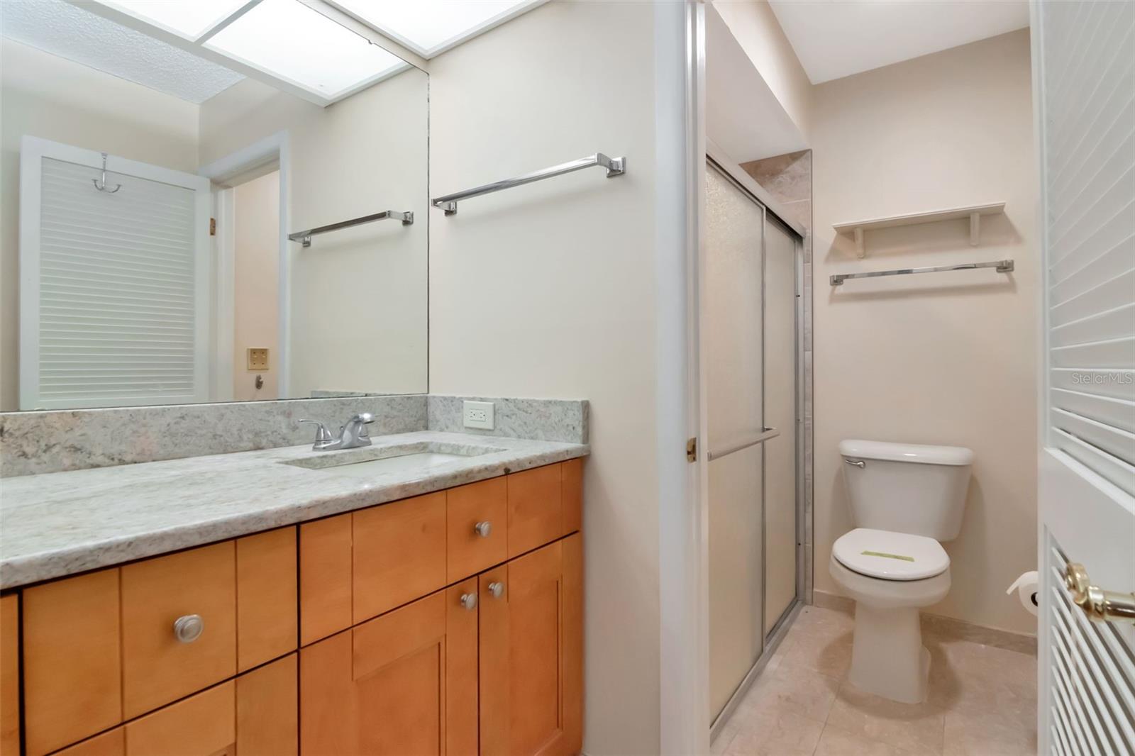 VISTA DEL RIO - Residential