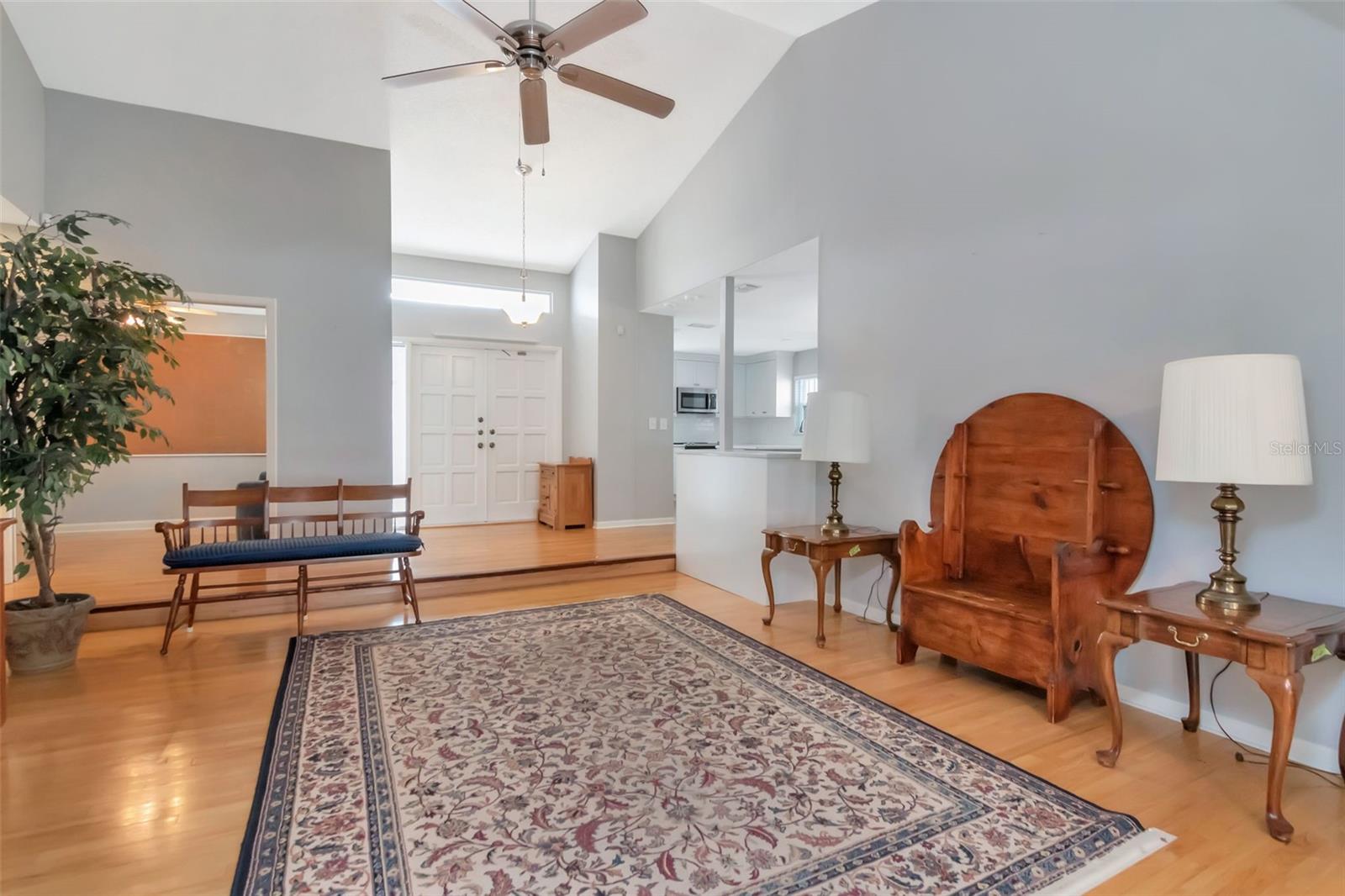 VISTA DEL RIO - Residential