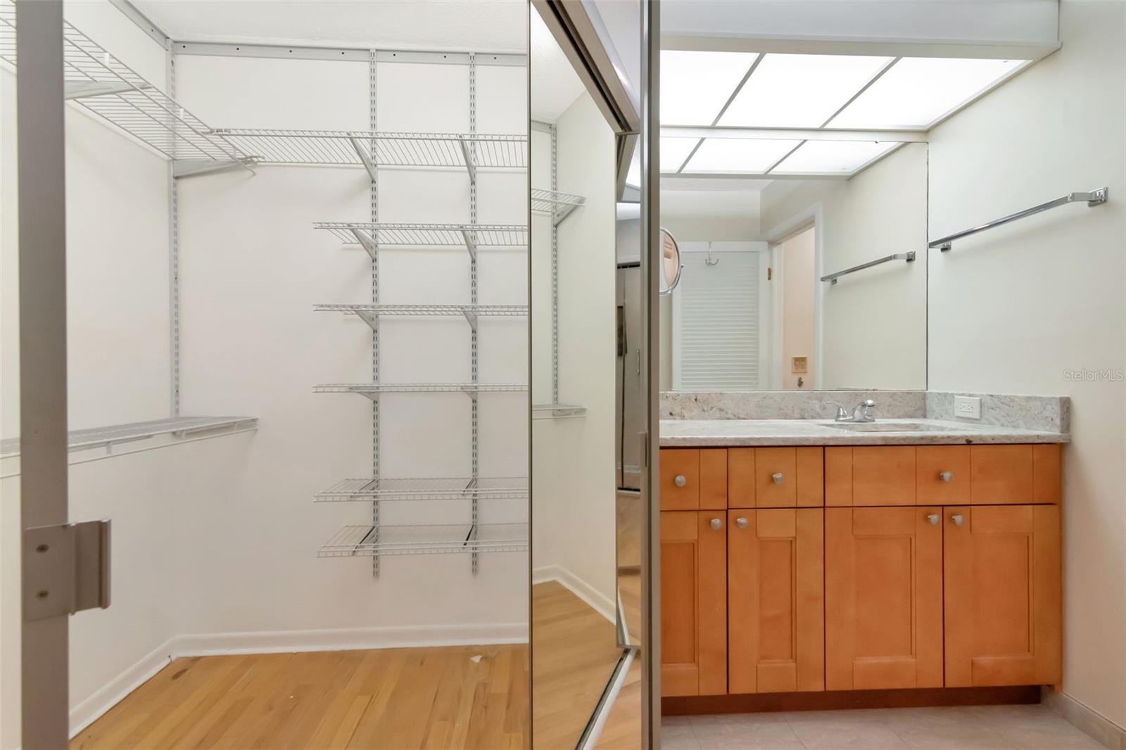 VISTA DEL RIO - Residential