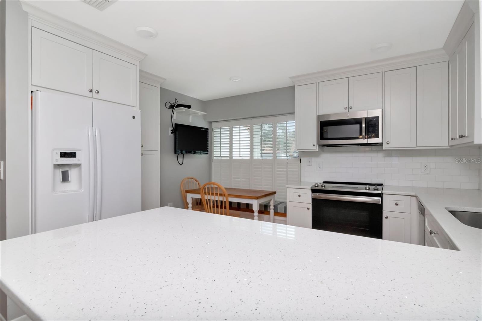 VISTA DEL RIO - Residential