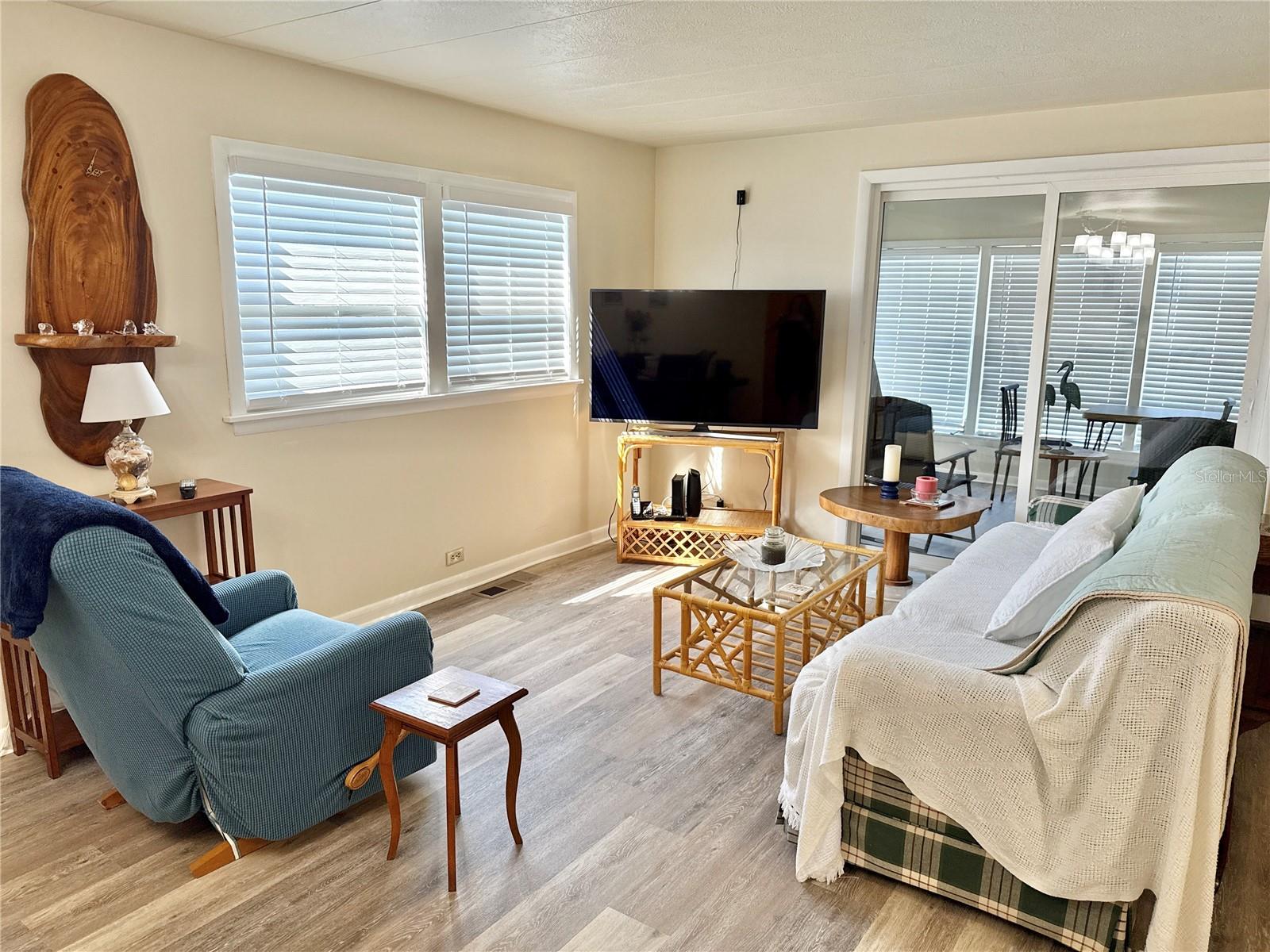 MOBEL AMERICANA MOBILE HOME PARK UNREC - Residential