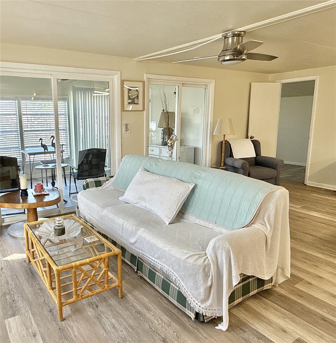 MOBEL AMERICANA MOBILE HOME PARK UNREC - Residential