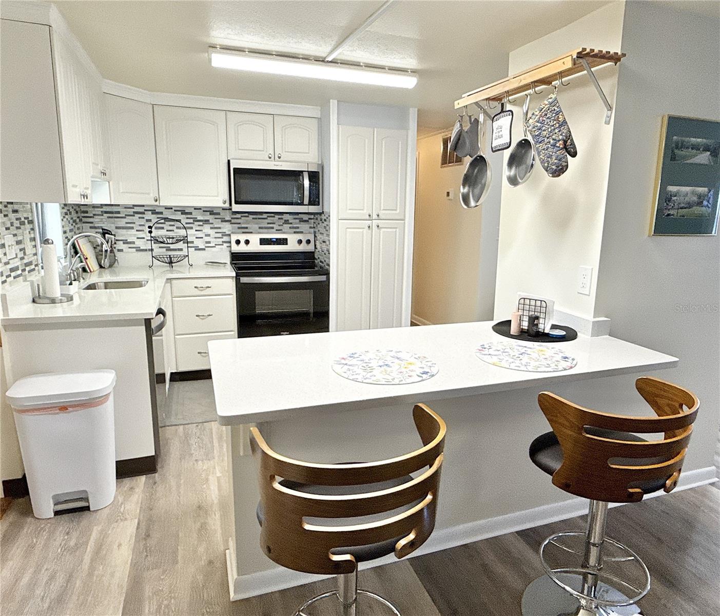 7186 MOUNT ARLINGTON DRIVE NE 421