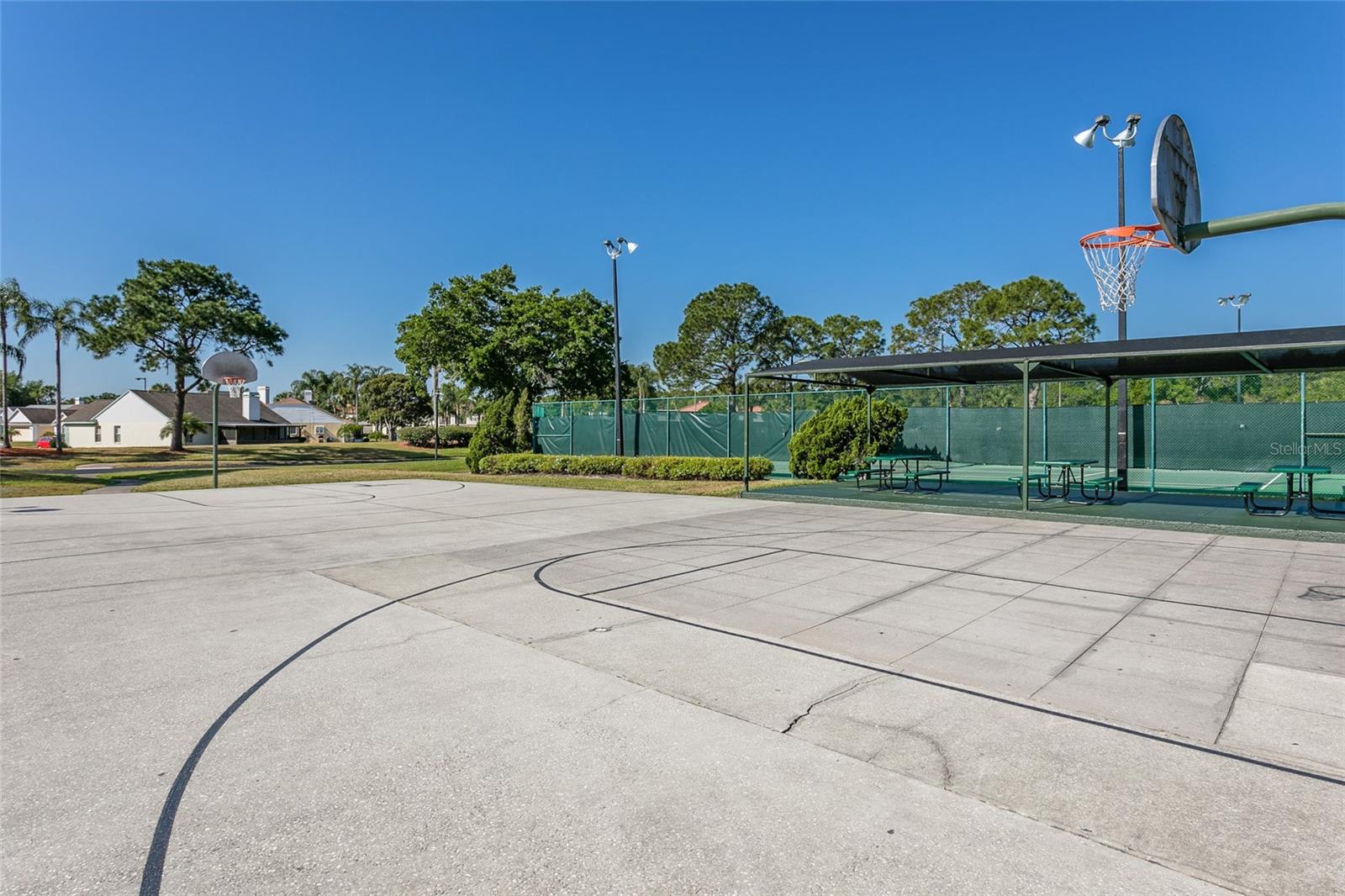 SOUTHPOINTE CONDO - Residential