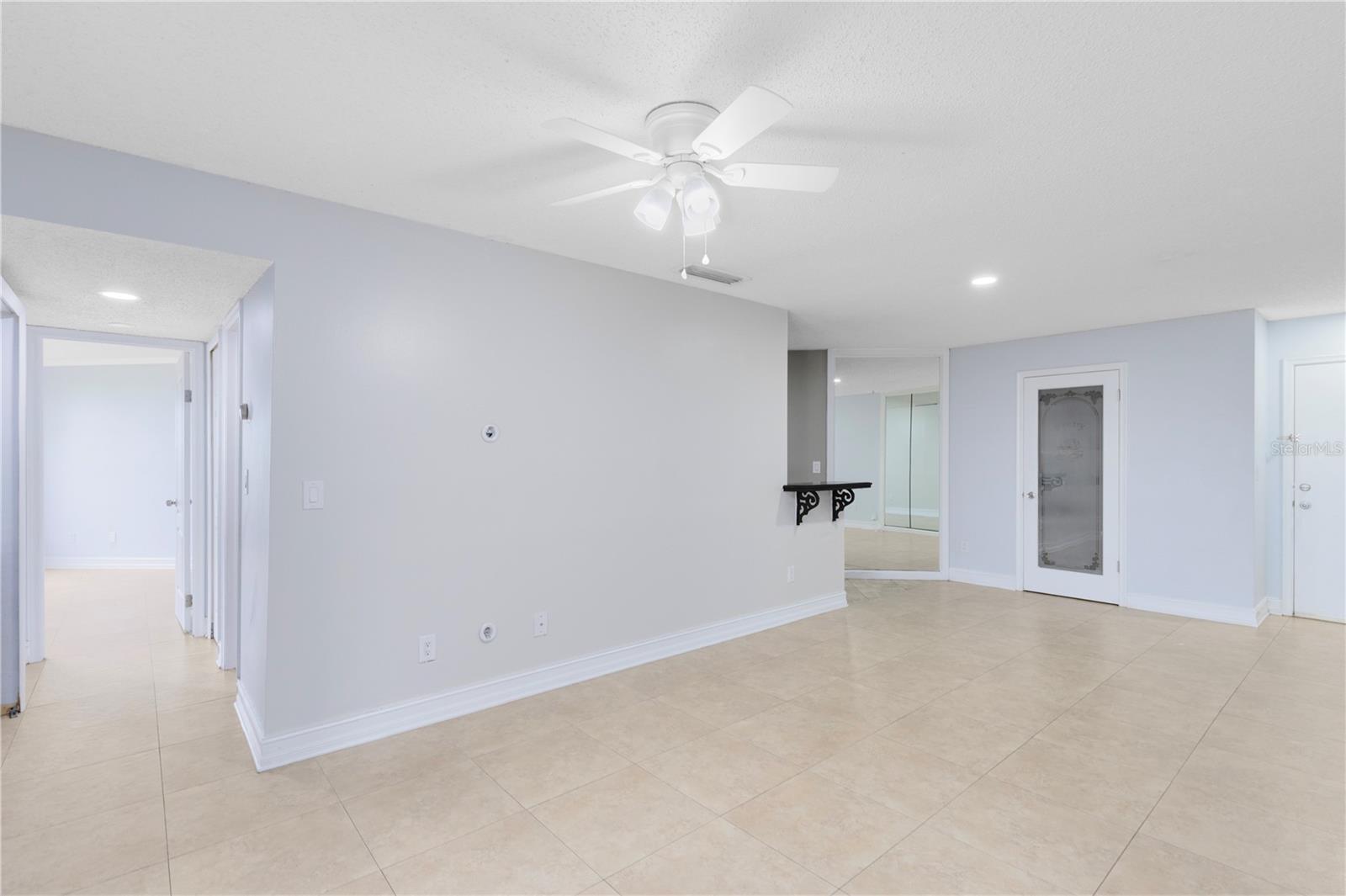 SOUTHPOINTE CONDO - Residential