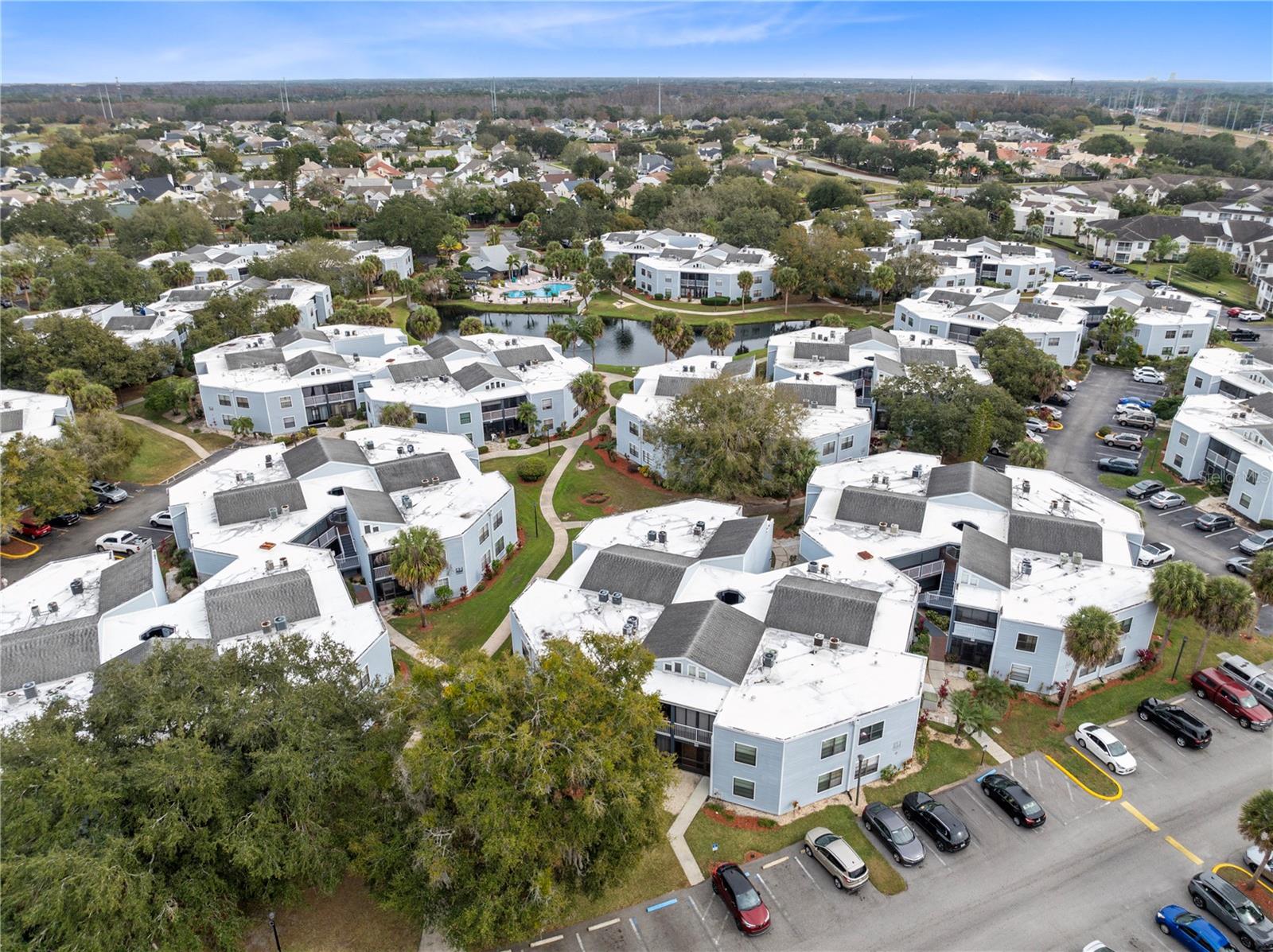 SOUTHPOINTE CONDO - Residential