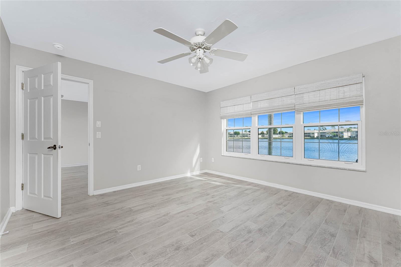 NORTHSHORE CONDOS - Residential