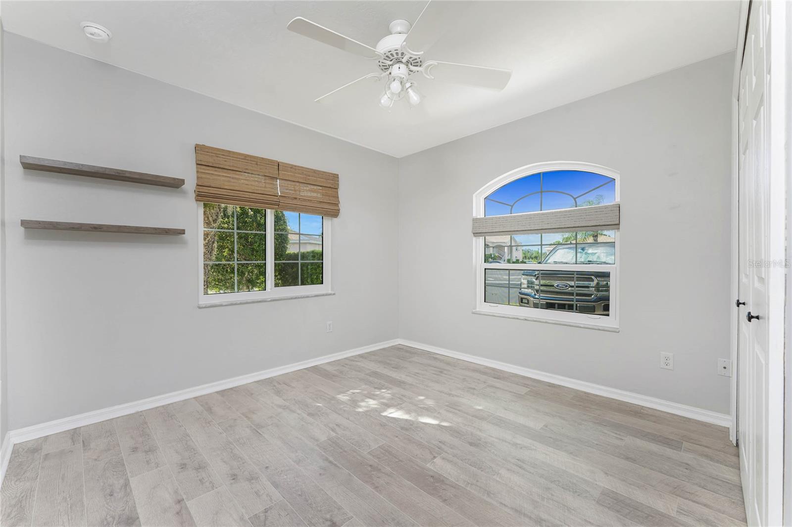 NORTHSHORE CONDOS - Residential