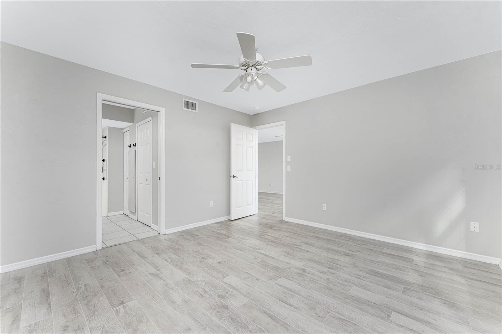 NORTHSHORE CONDOS - Residential