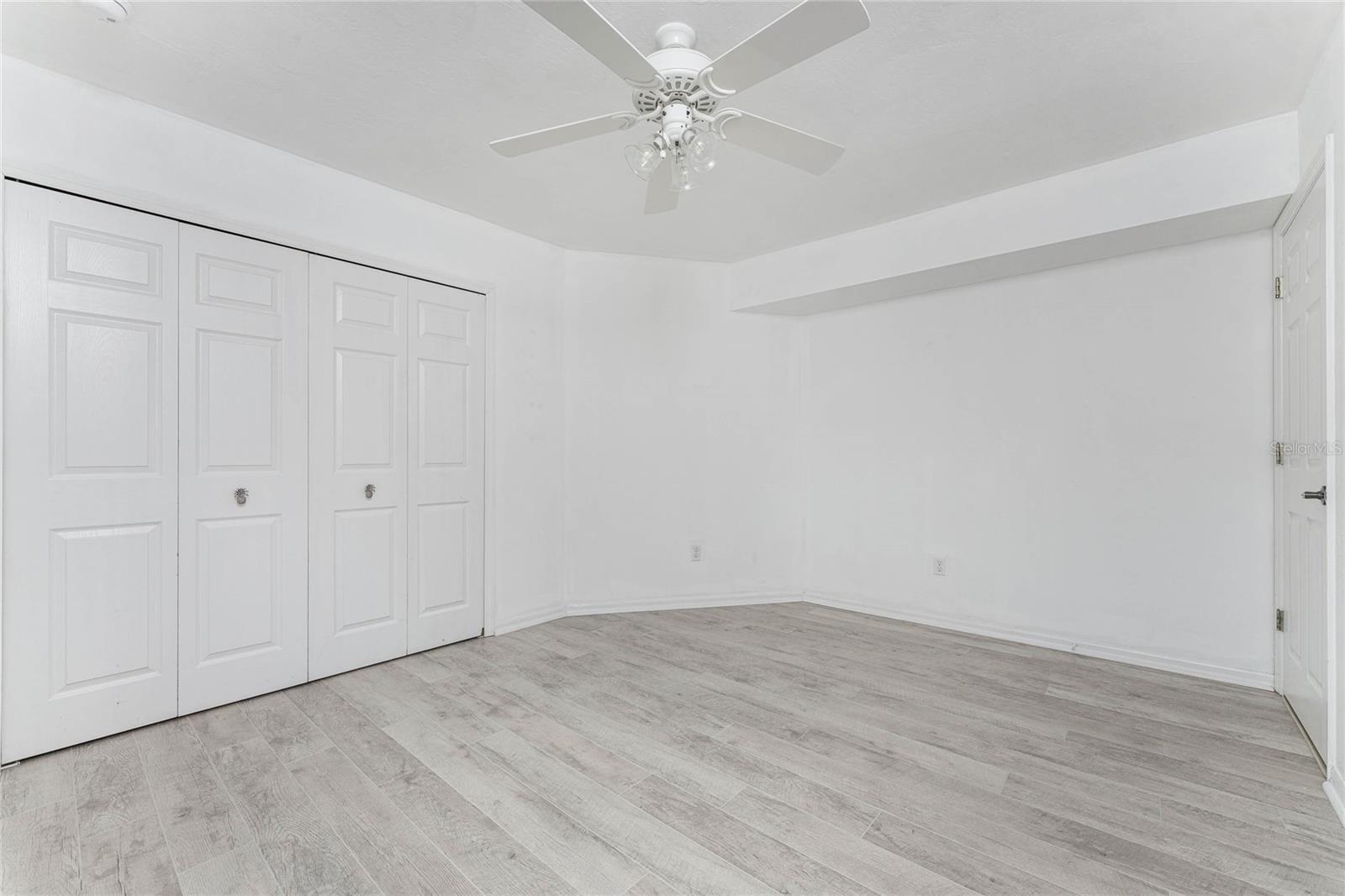 NORTHSHORE CONDOS - Residential