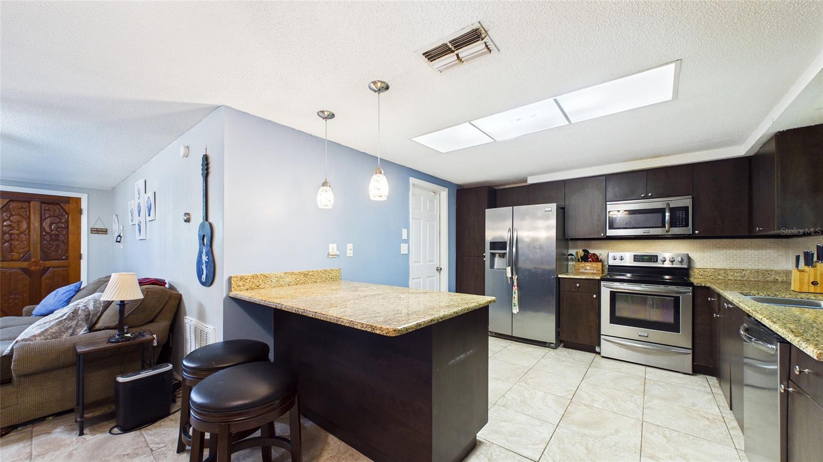 ARISTIDA PH 02B - Residential