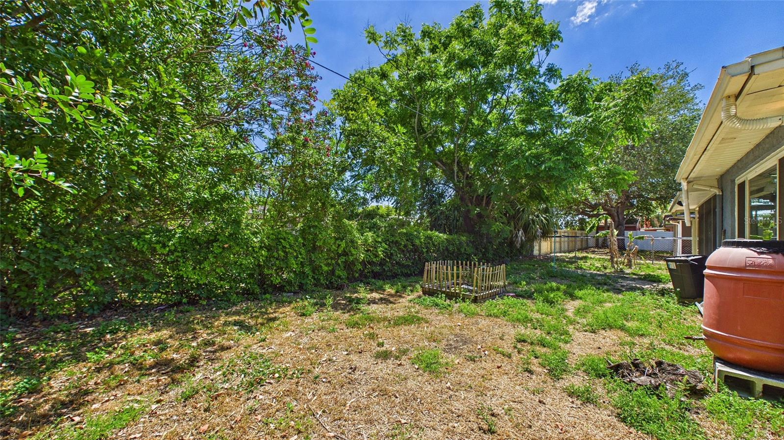 ARISTIDA PH 02B - Residential