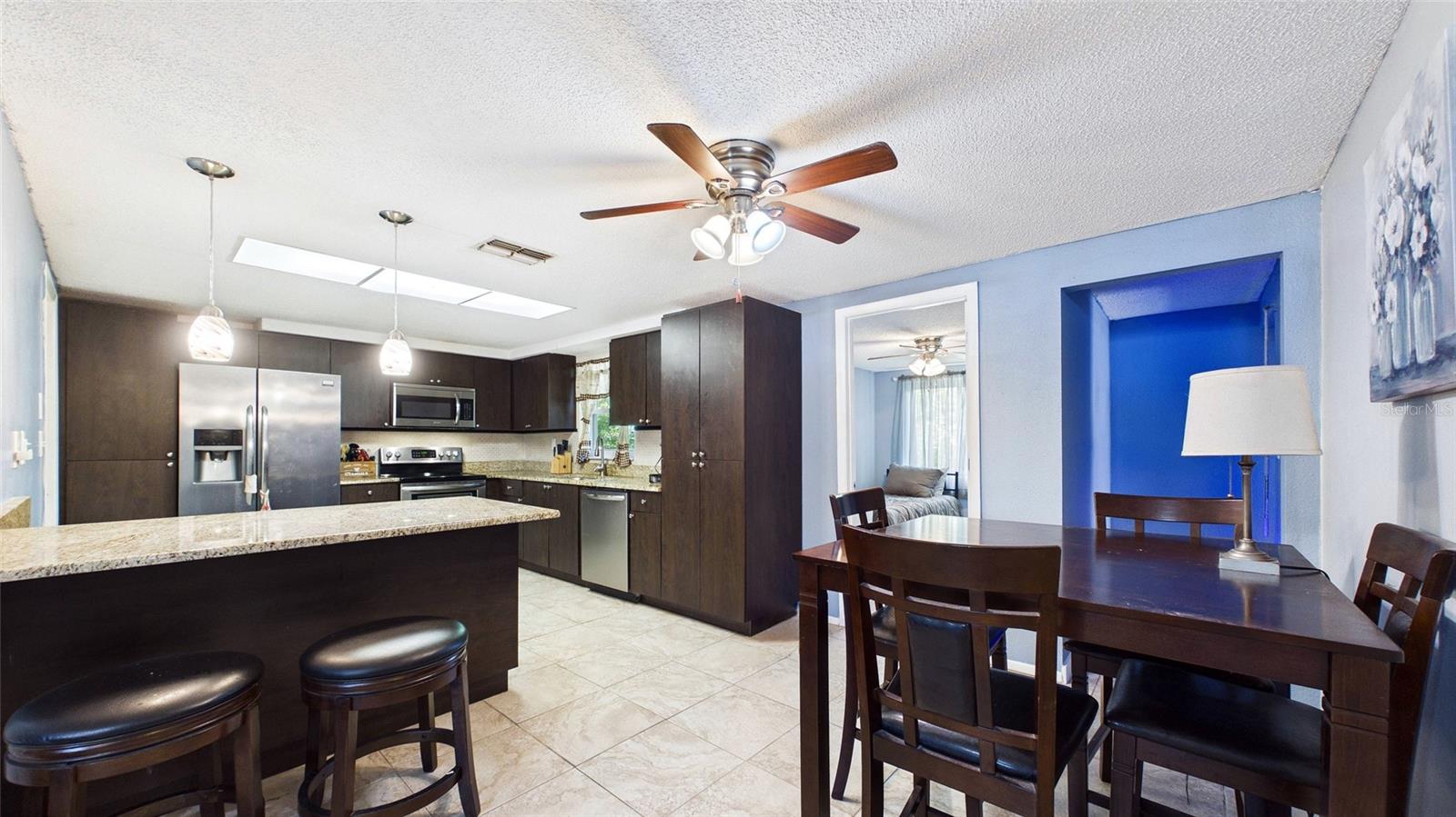 ARISTIDA PH 02B - Residential